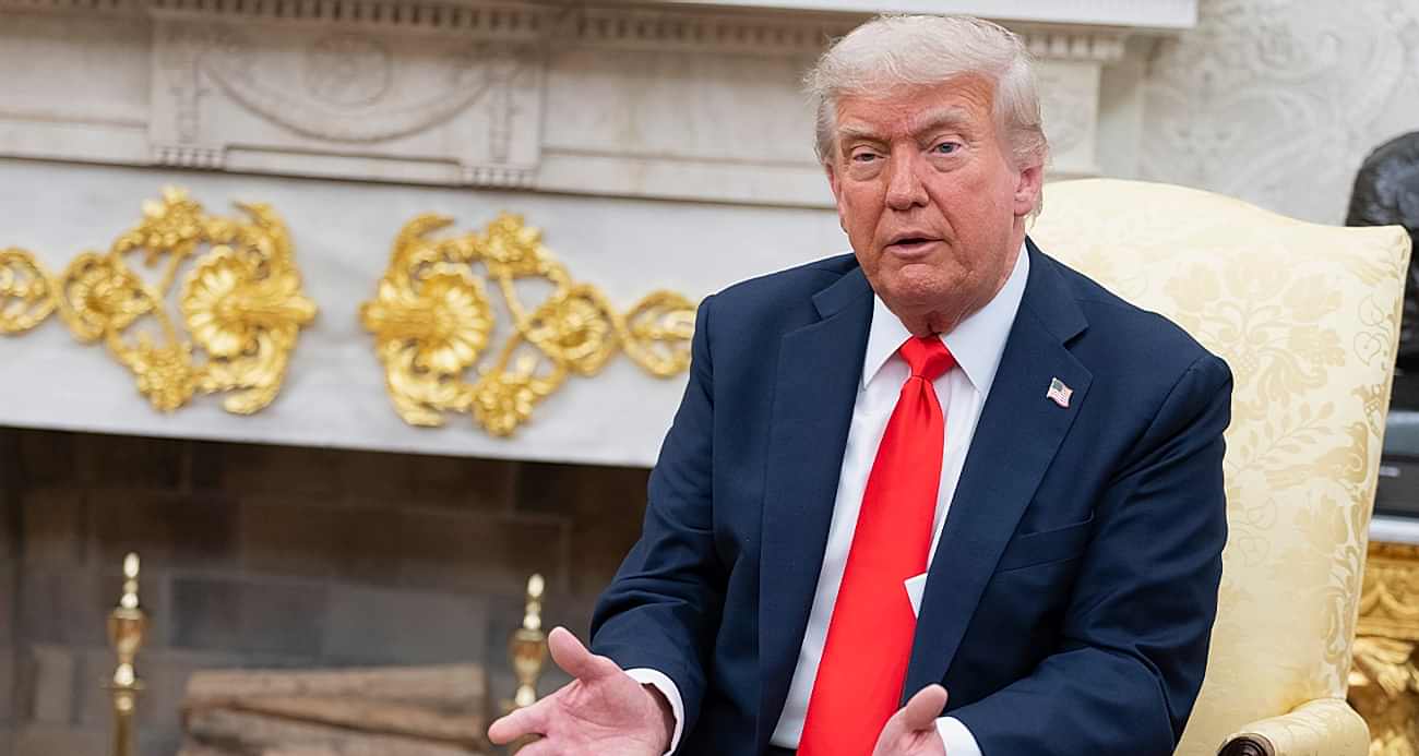 Trump’tan İran Dini Lideri Hamaney’e: "Çok endişelenmeli"