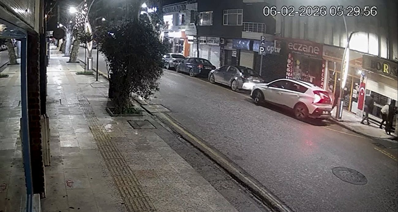 Yalova’da film gibi kuyumcu soygunu