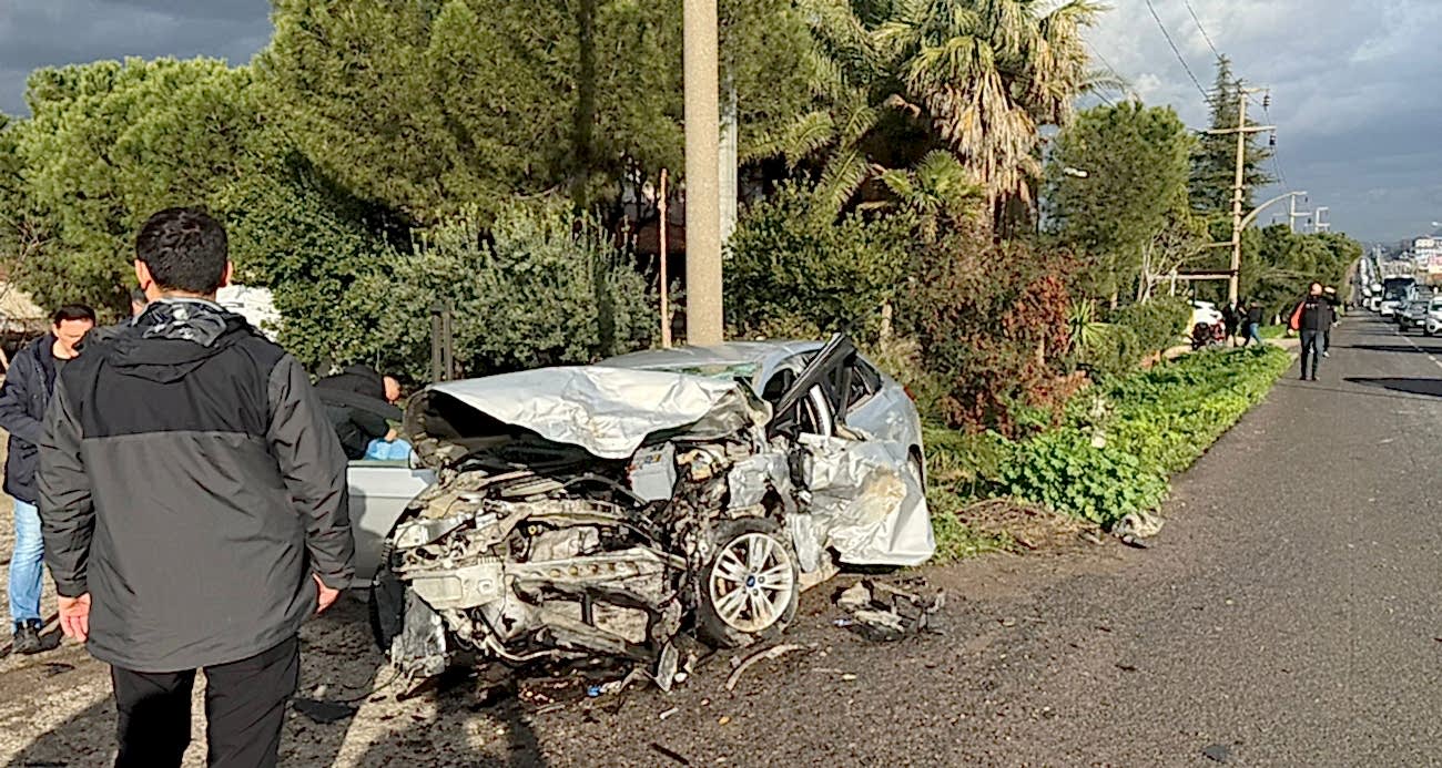 Manisa’da zincirleme trafik kazası: 2 ölü, 4 yaralı