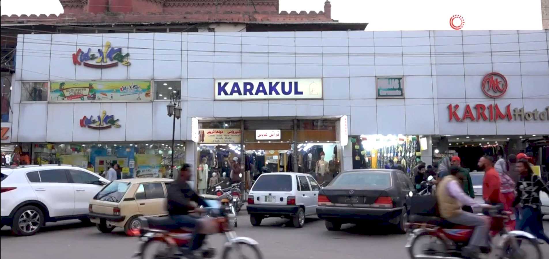 The Karakul or Jinnah Cap and Its Place in Pakistan’s Recent History - DÜNYA