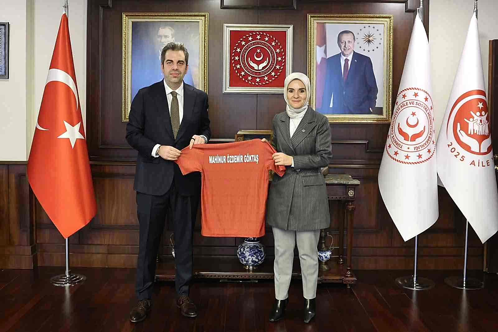 Bakan Göktaş: "Çocuklarımızın ve gençlerimizin potansiyellerini en iyi şekilde keşfetmelerine katkı sağlamayı sürdüreceğiz"
